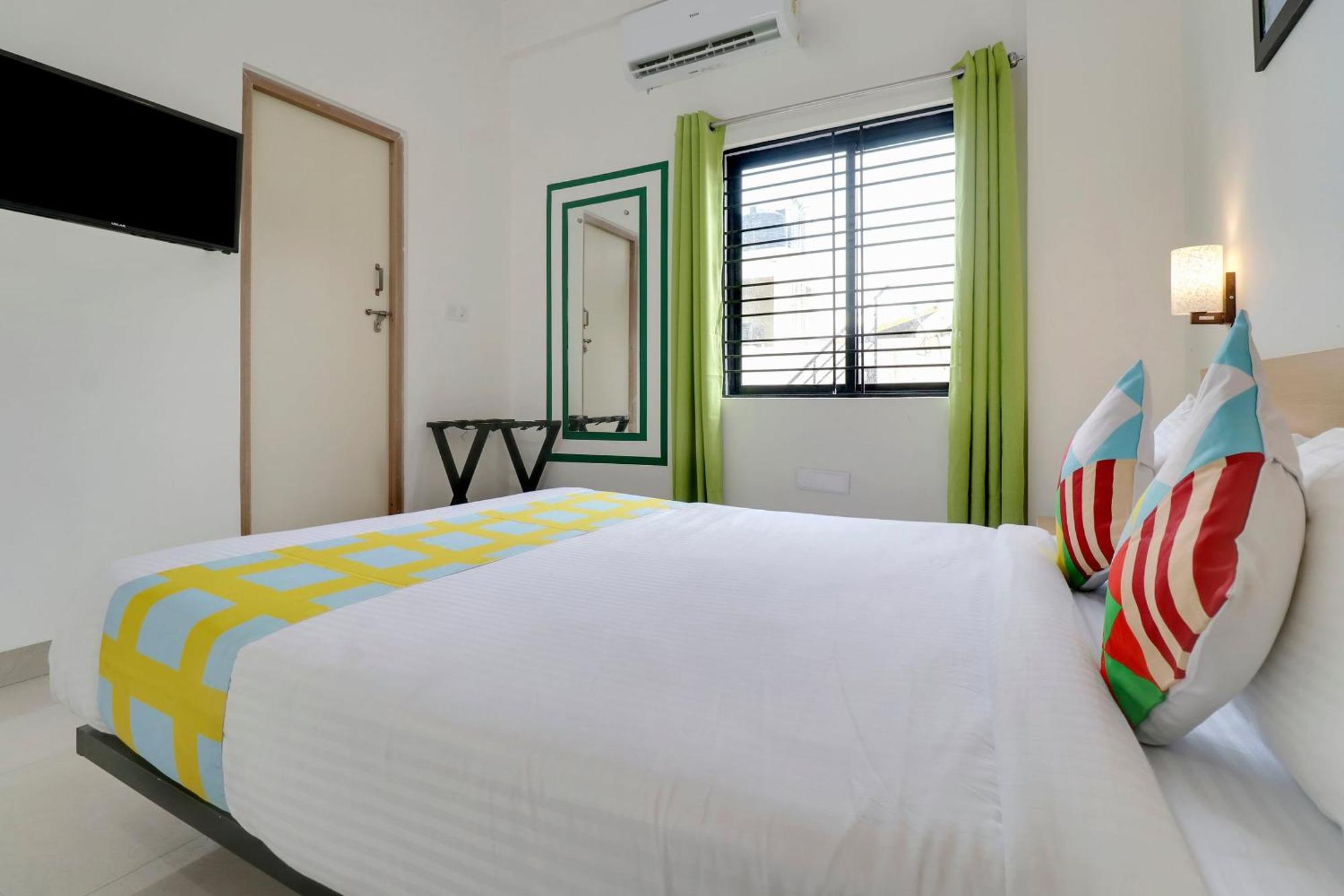Hotel O Leva Homes Near Baiyappanahalli Metro Station Bangalore Exterior foto